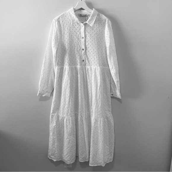 Zara Dresses & Skirts - NWOT ZARA CUTWORK EMBROIDERY MIDI DRESS WHITE Size L